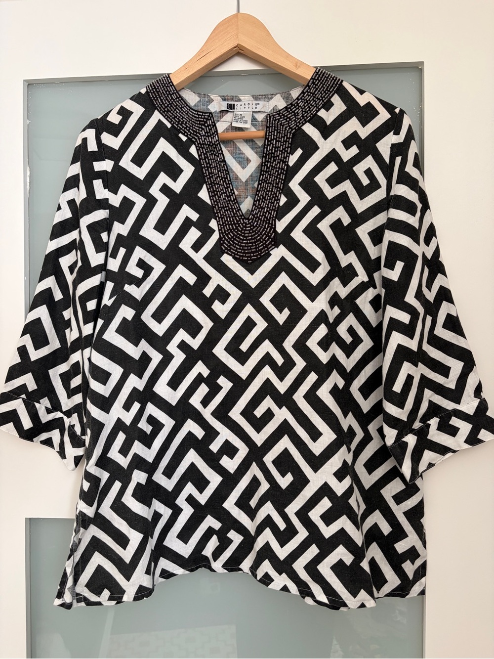 Carole Little Black and White Linen Beaded V-Neck Top